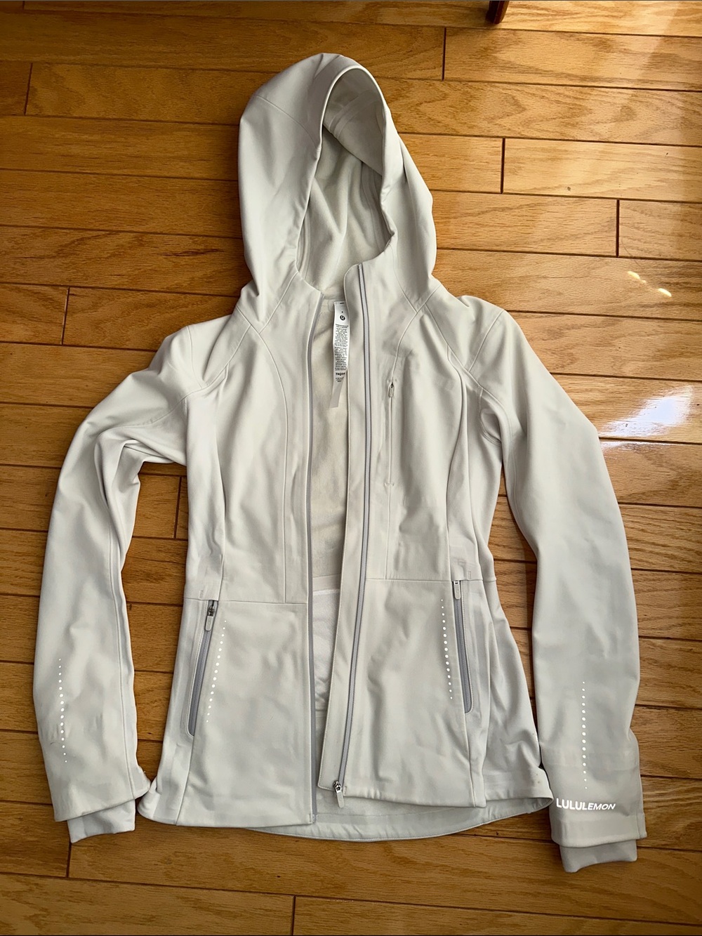 lululemon athletica Women’s Hooded Jacket - Light Cream